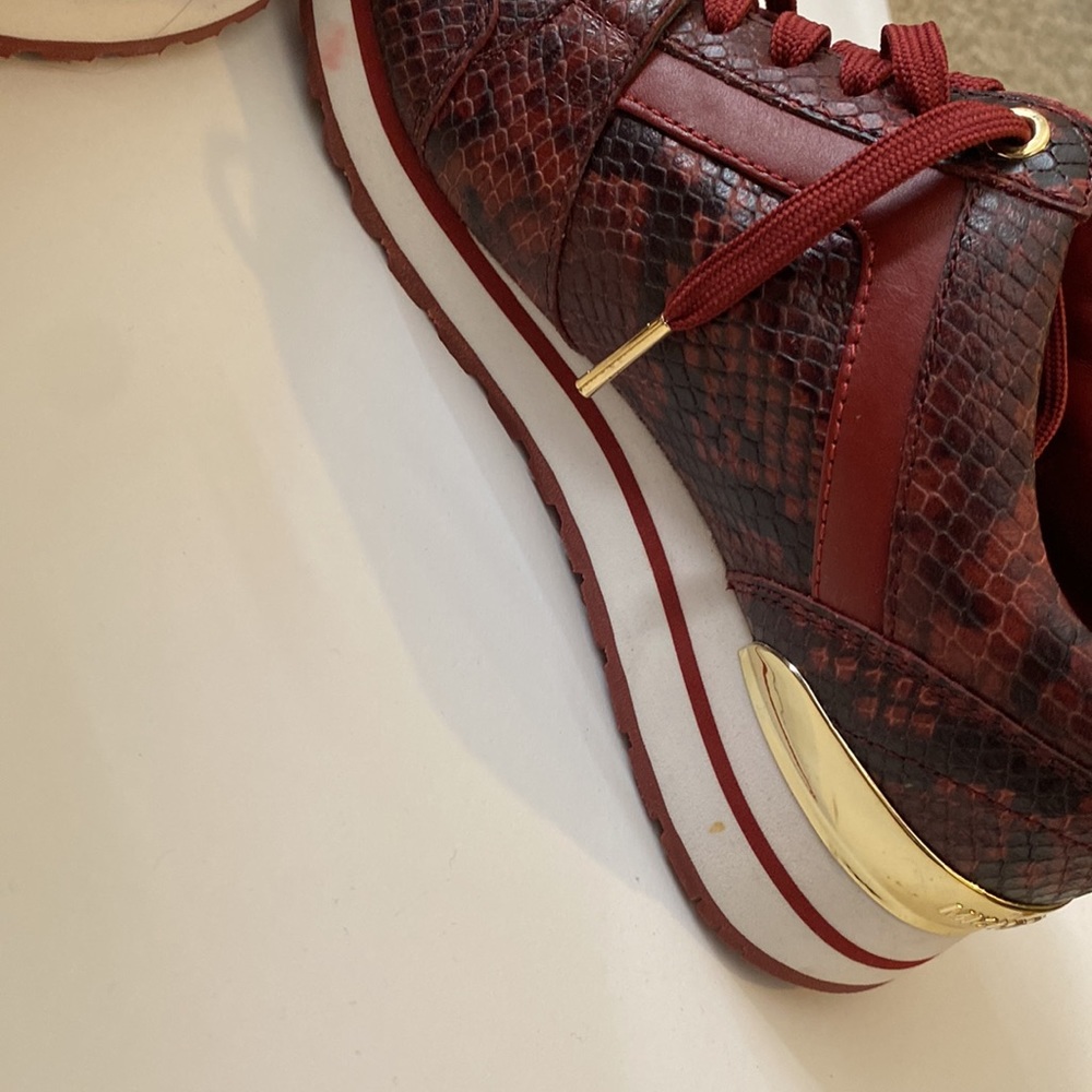 Michael kors snakeskin billy trainer sneakers 6.5 NWT - Picture 5 of 6